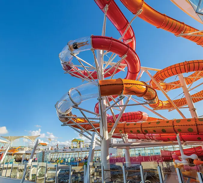 oasis-of-the-seas-the-perfect-storm-typhoon